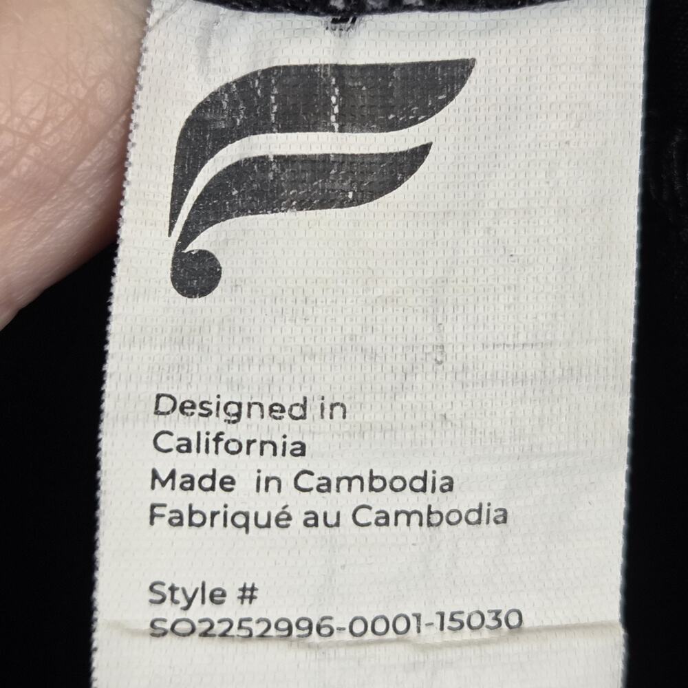 Fabletics Fundamental Shorts Mens Medium Green Black Lot (2) Athletic Gym 7 in - Picture 7 of 13